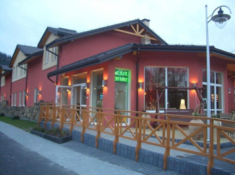 Hotel Krak Myślenice Eksteriør bilde