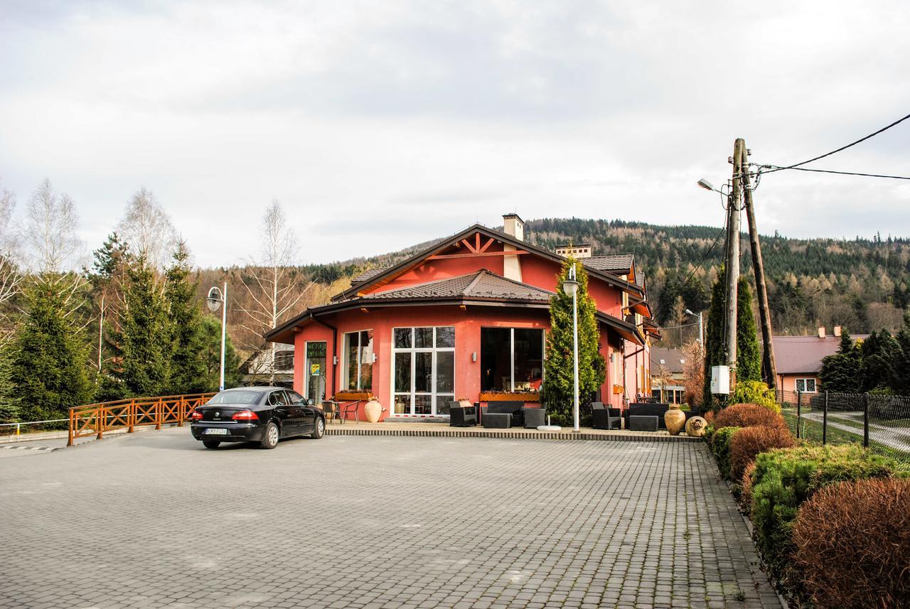 Hotel Krak Myślenice Eksteriør bilde