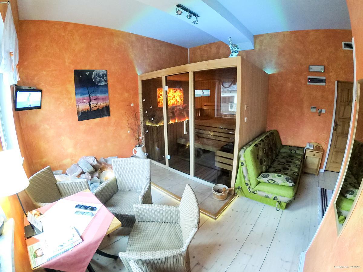 Hotel Krak Myślenice Eksteriør bilde