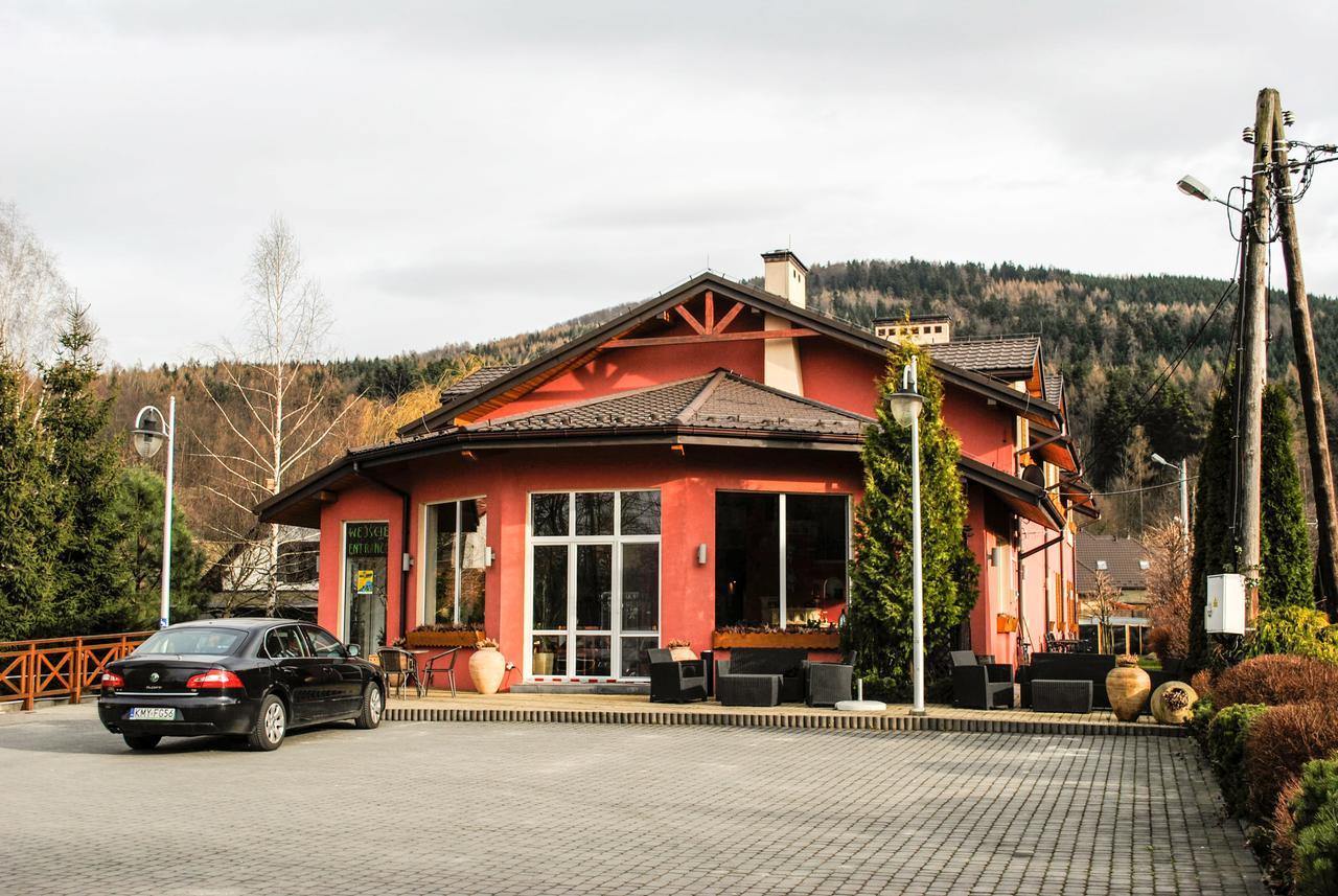 Hotel Krak Myślenice Eksteriør bilde