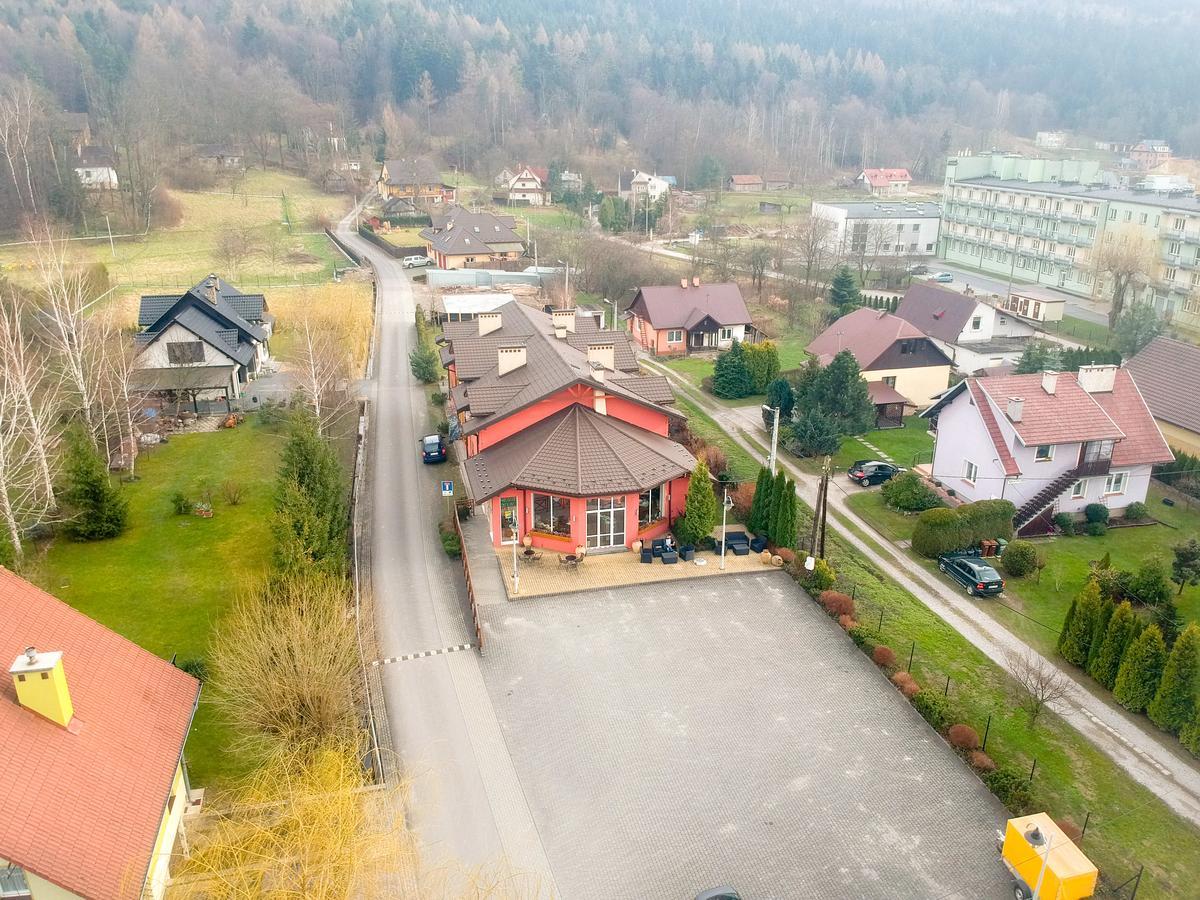 Hotel Krak Myślenice Eksteriør bilde