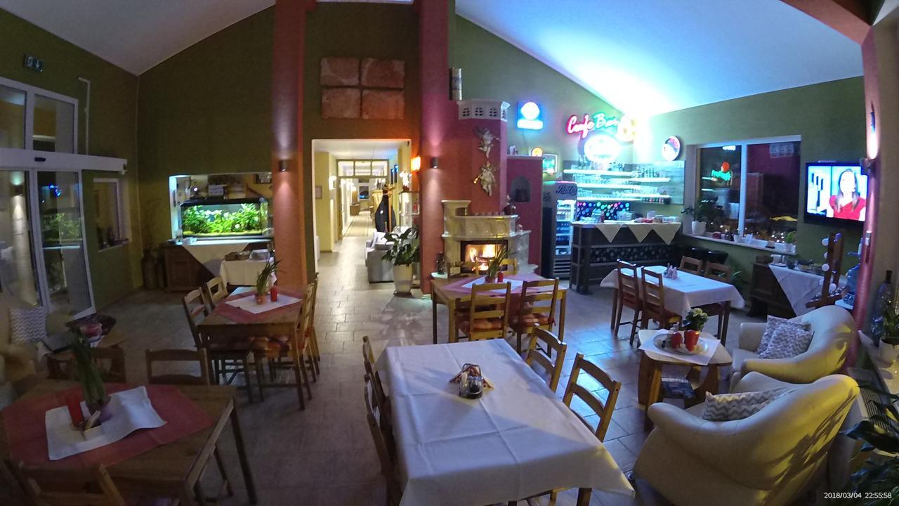 Hotel Krak Myślenice Eksteriør bilde